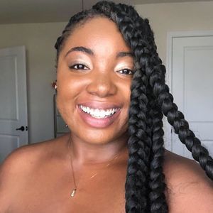 Meet your Posher, Daesha